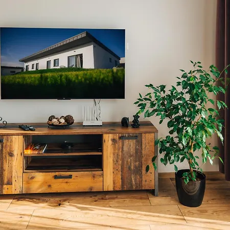 アパート Na Vrsku